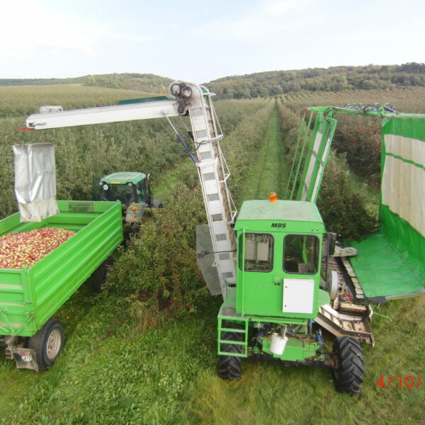 OE 4.4 Fruit Harvester